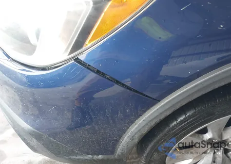 2015 Subaru Outback 3.6R Limited z USA, uszkodzony, nr VIN 4S4BSENC3F3285332